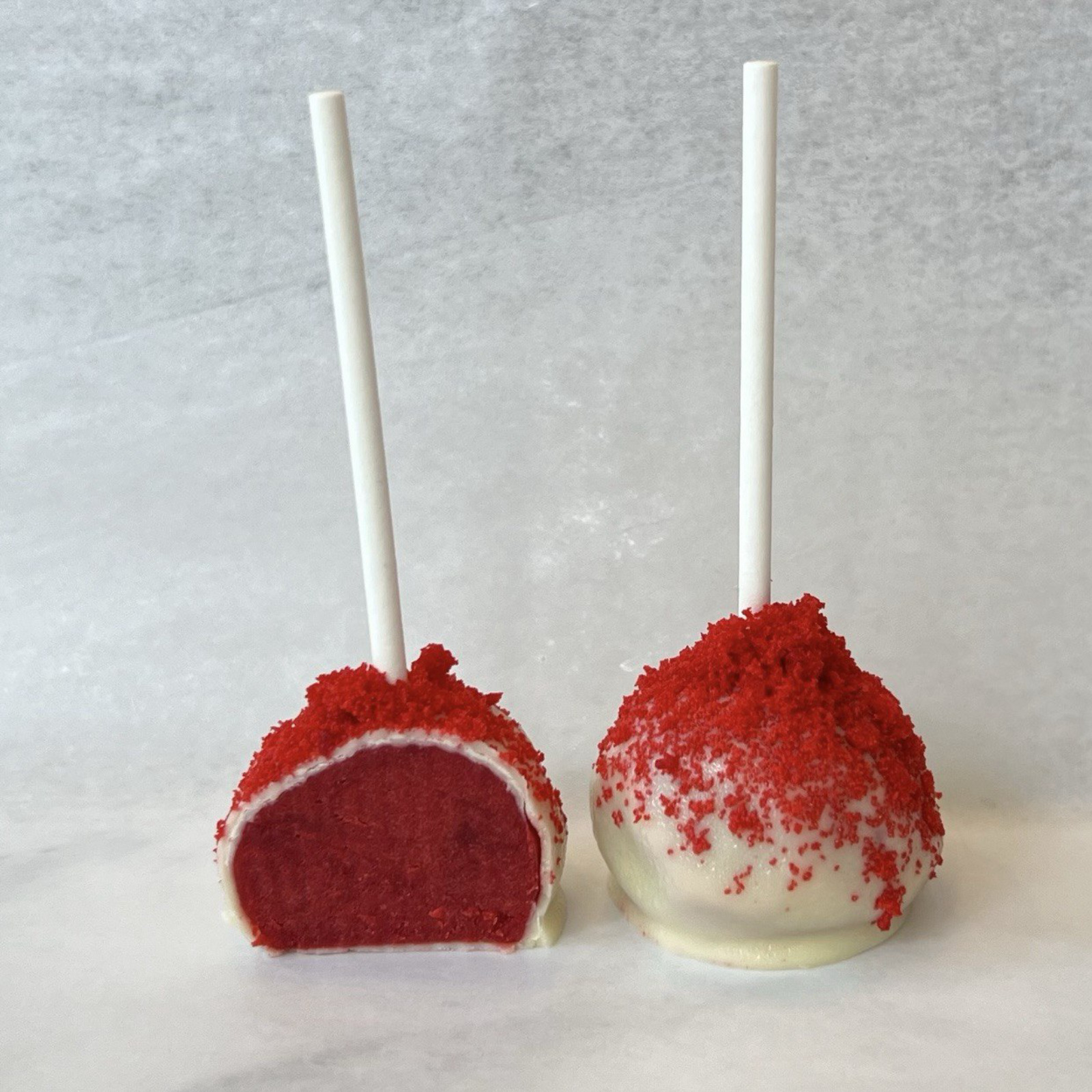 Red velvet Cake pops Cake Pops