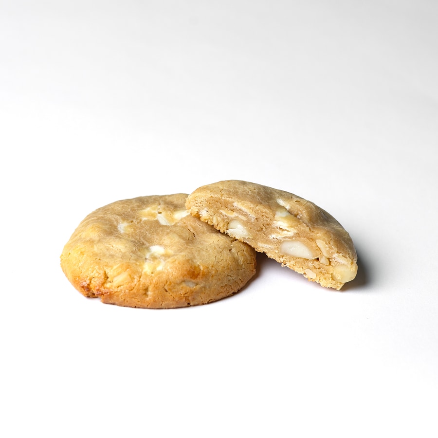 Macadamia White chocolate Cookie Chunky Cookies