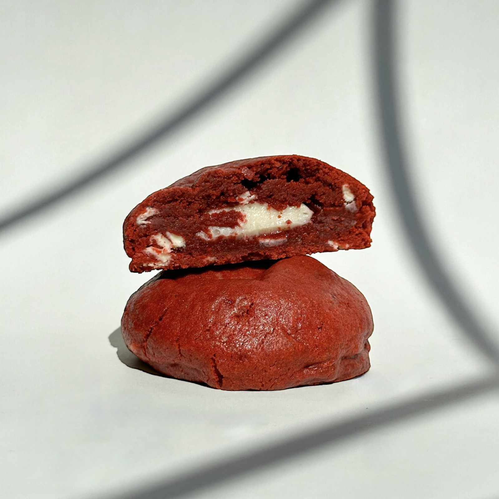 Red velvet Cookie Chunky Cookies