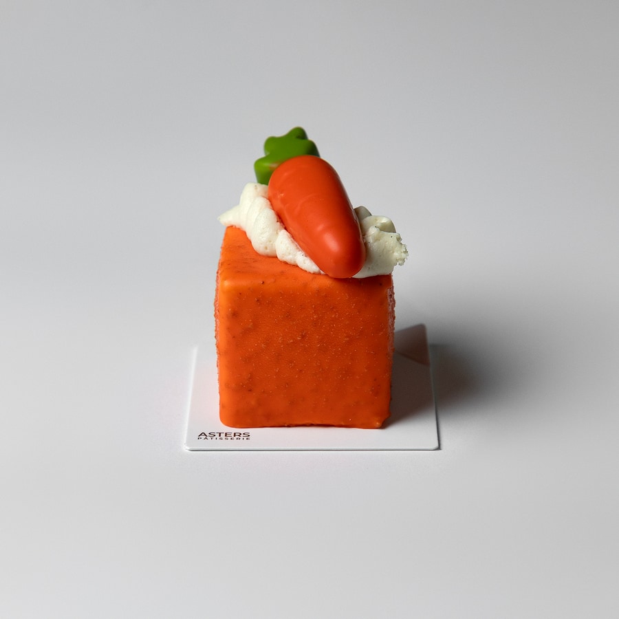 Carrot Cake Easter Bread & Macarons