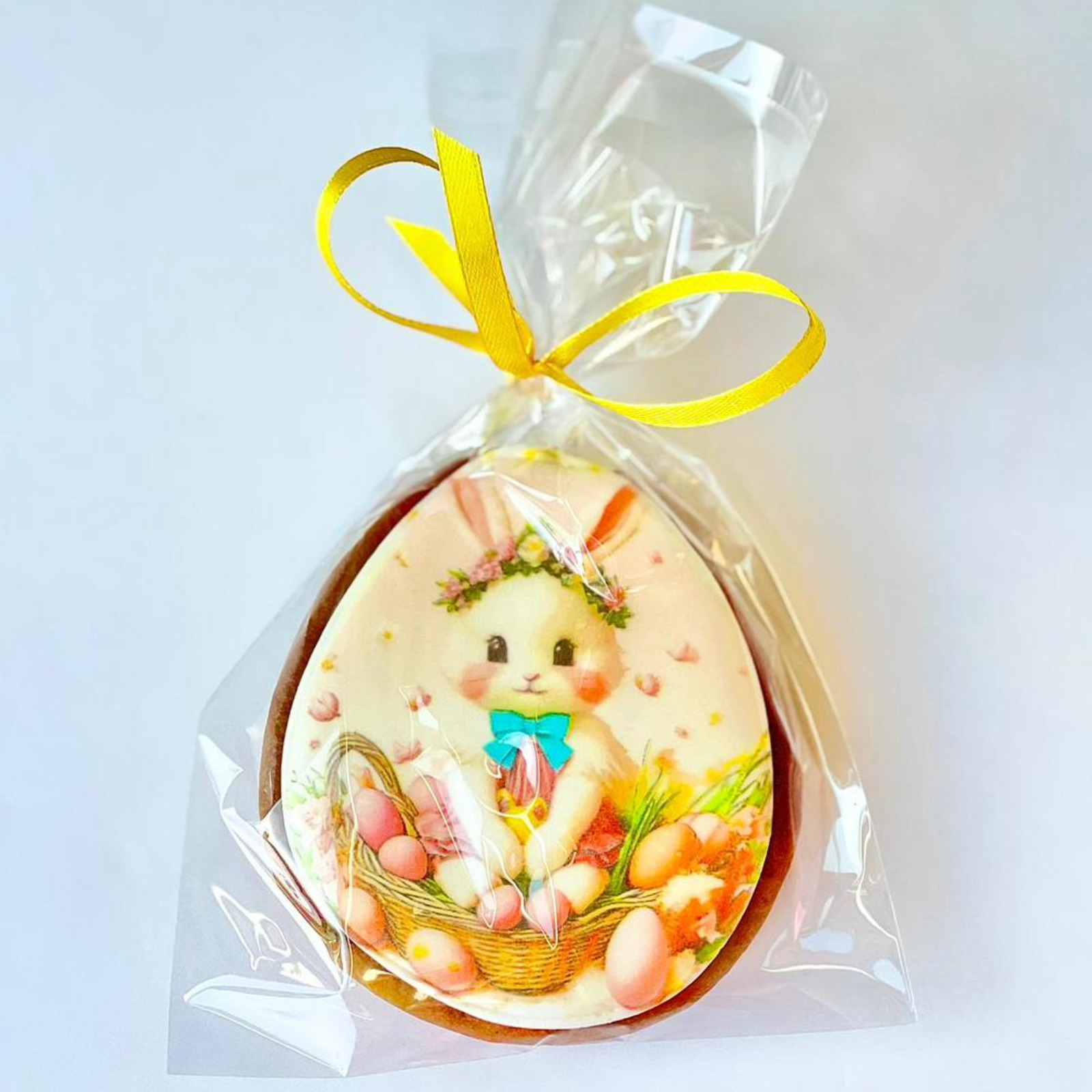 Easter Egg Cookie Easter Bread & Macarons