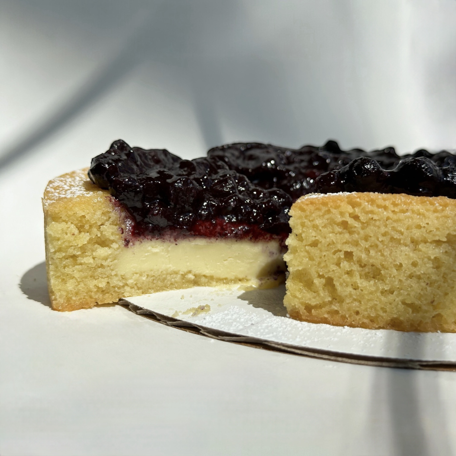 Gluten-free Custard pie with Wild bluberry Thanksgiving Cakes