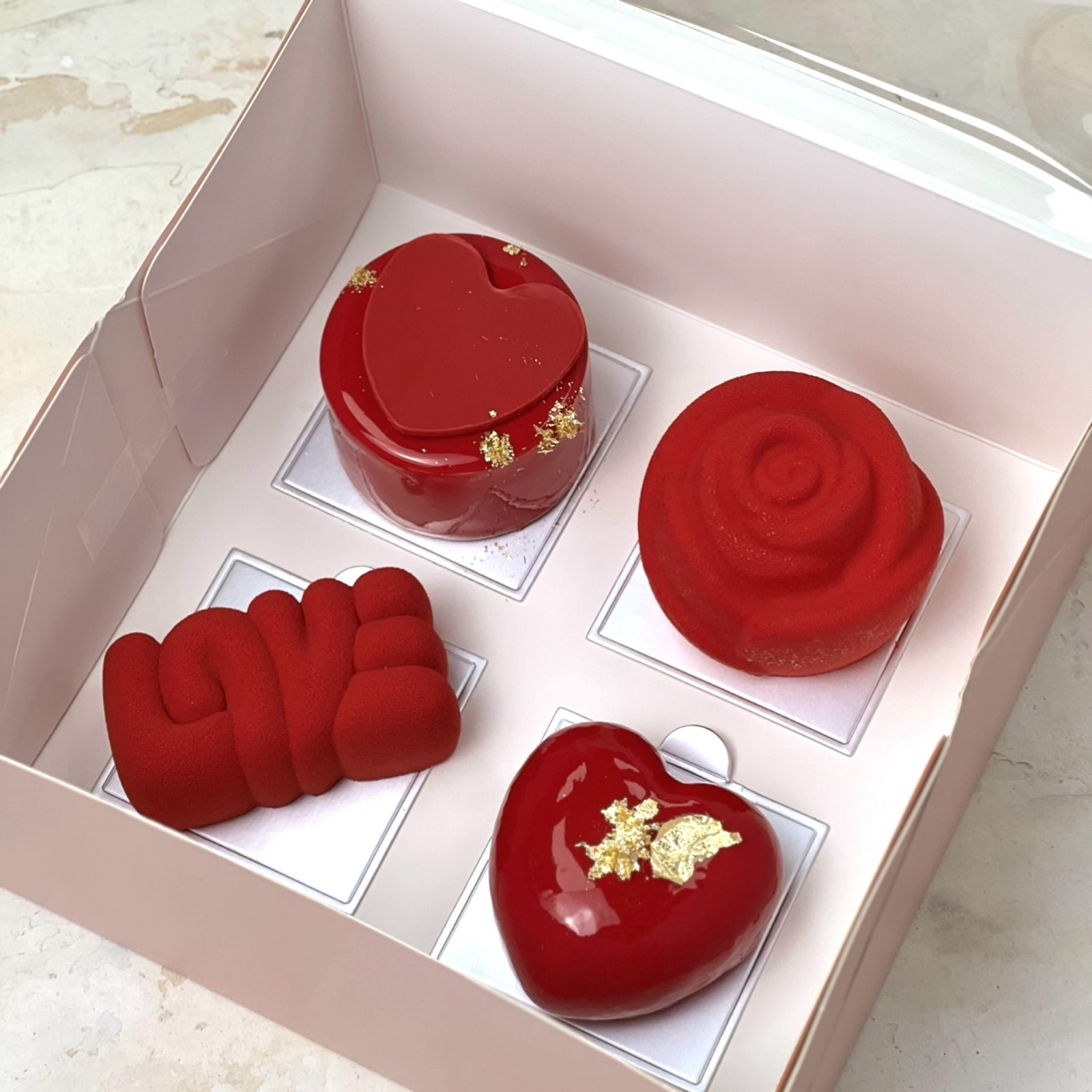 Set of 4 Individual Desserts Love Valentine's Day Cakes