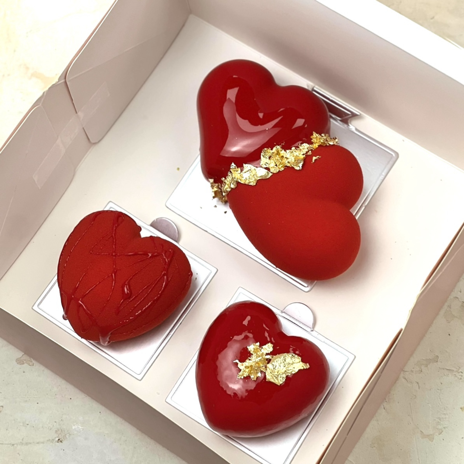 Set of 3 Individual Desserts Hearts Valentine's Day Cakes