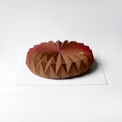 Explore our premium cakes, lovingly handcrafted with the finest ingredients, enchanting your taste buds with elegant flavors and irresistible textures.