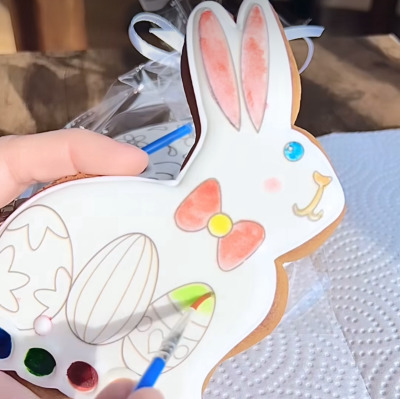 Colouring Easter Bunny