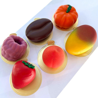 Set of 6 Fruit Desserts Berry